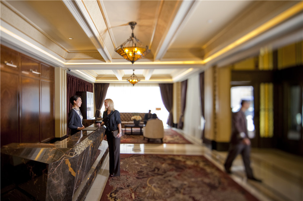 Fairmont Peace Hotel Shanghai By HBA 029.jpg