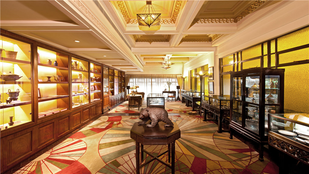 Fairmont Peace Hotel Shanghai By HBA 100.jpg
