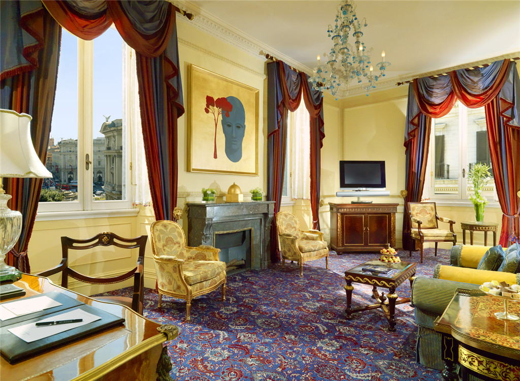22)The St. Regis Grand Hotel, RomeAmbassador Suite Ĕz.jpg
