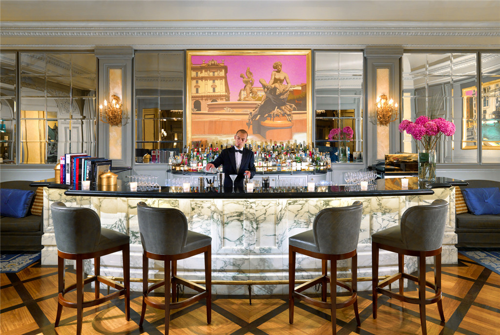 45)The St. Regis Grand Hotel, RomeBar Detail Ĕz.jpg