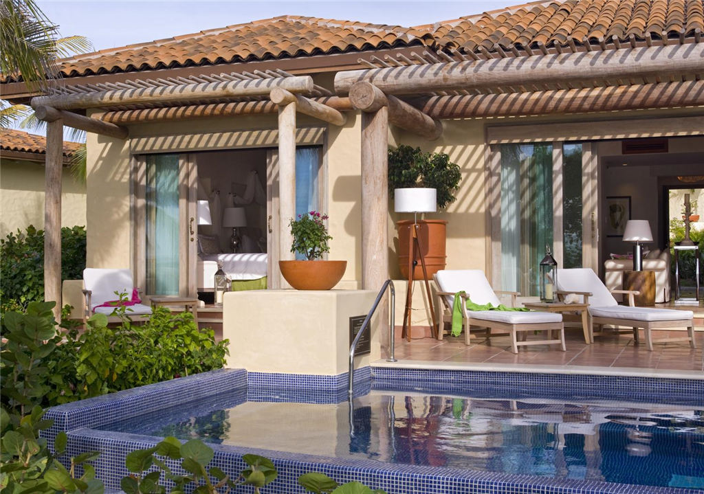 25)The St. Regis Punta Mita ResortLuxury Suite Terrace with Private Pool Ĕz.jpg