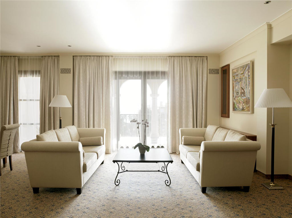 3)The St. Regis Mardavall Mallorca ResortOne Bedroom Ĕz.jpg
