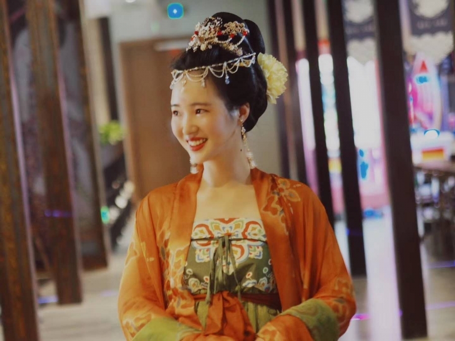 hanfu.jpg hanfu.jpg